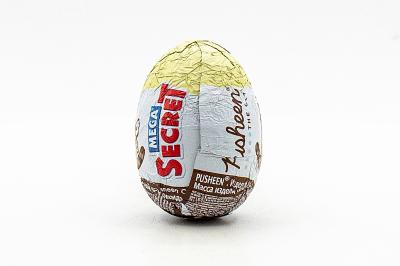 Яйцо шоколадное Pusheen Mega Sеcret с игрушкой 20 гр